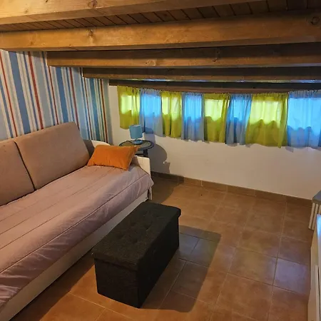 El Nido, Dom wakacyjny Casas del Castañar