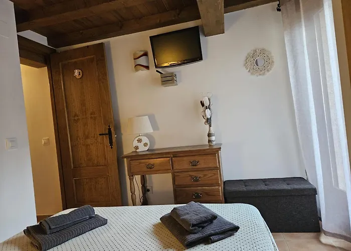 Holiday home El Nido, Casas del Castanar